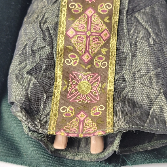 Barbie Princess Of Ireland Dolls Of The World Collection 2001 Vintage Collectibl - Picture 6 of 10